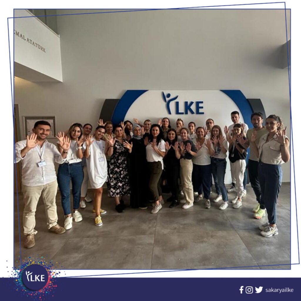 Öğretmenlerimiz, Temel İlk Yardım Eğitimi aldılar.