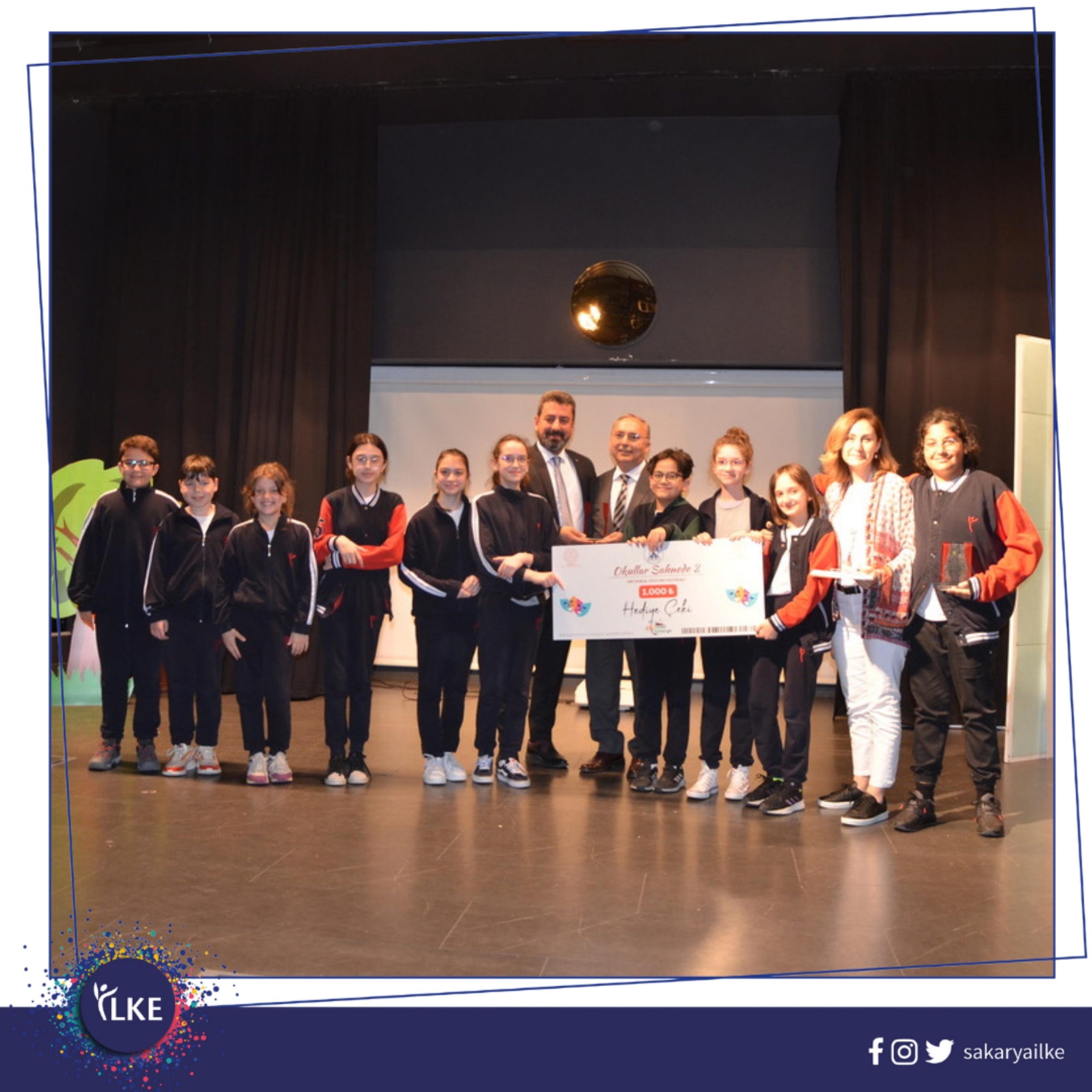 Okullar Sahnede Tiyatro Festivali Ödül Töreni